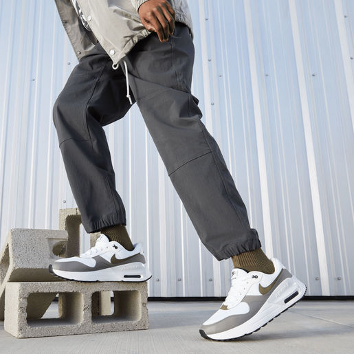 CALZADO DEPORTIVO MASCULINO NIKE AIR MAX SYSTM