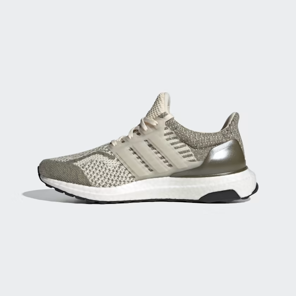 CALZADO DEPORTIVO FEMENINO ADIDAS ULTRABOOST 5.0 DNA