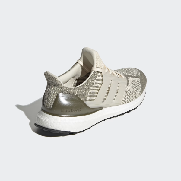 CALZADO DEPORTIVO FEMENINO ADIDAS ULTRABOOST 5.0 DNA