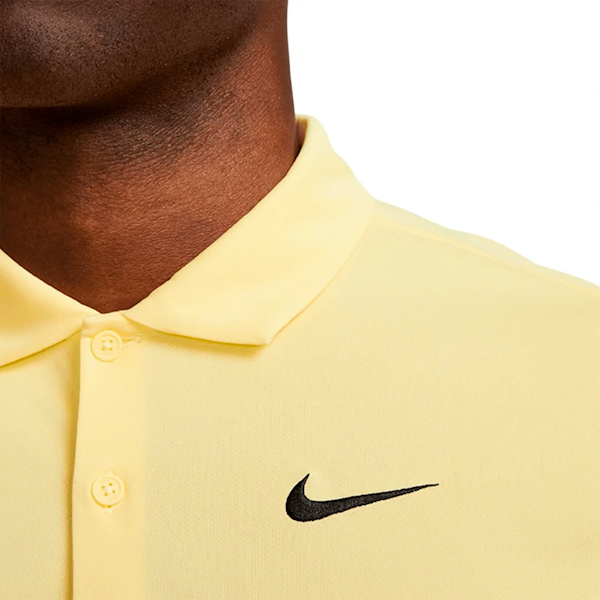 CAMISETA POLO DEPORTIVO MASCULINO NIKE NIKECOURT DRI-FIT SOLID LOGO MANGAS CORTAS