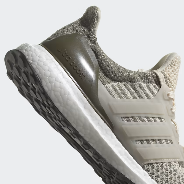 CALZADO DEPORTIVO FEMENINO ADIDAS ULTRABOOST 5.0 DNA