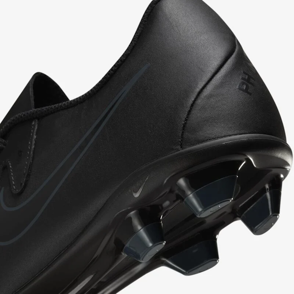 CALZADO DEPORTIVO MASCULINO NIKE PHANTOM GX II CLUB FG/MG