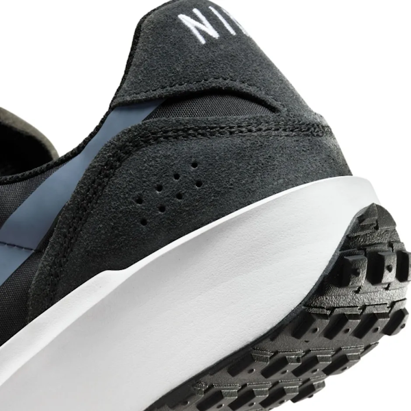 CALZADO DEPORTIVO MASCULINO NIKE WAFFLE DEBUT