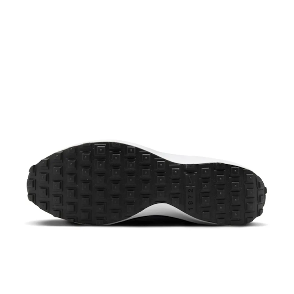 CALZADO DEPORTIVO MASCULINO NIKE WAFFLE DEBUT
