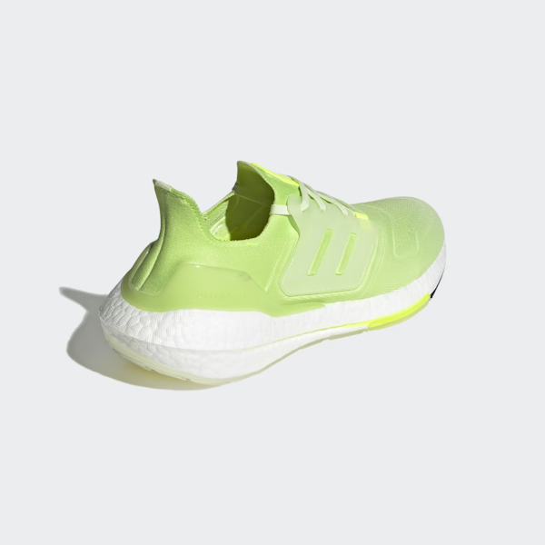 CALZADO DEPORTIVO MASCULINO ADIDAS ULTRABOOST 22