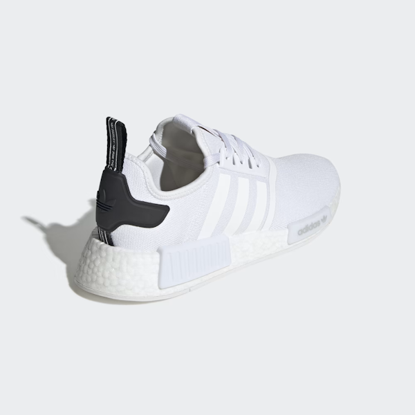 CALZADO DEPORTIVO FEMENINO ADIDAS NMD_R1
