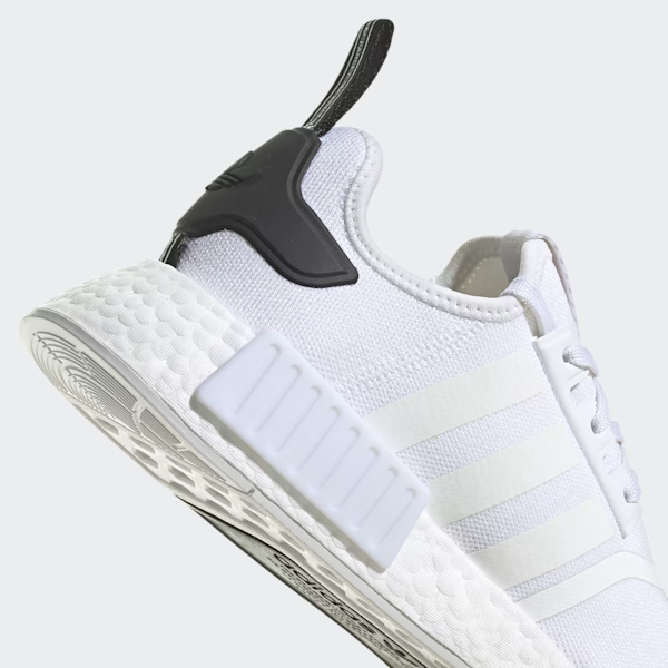 CALZADO DEPORTIVO FEMENINO ADIDAS NMD_R1