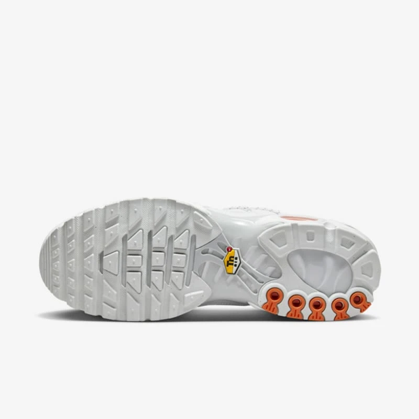 CALZADO DEPORTIVO MASCULINO NIKE AIR MAX PLUS UTILITY