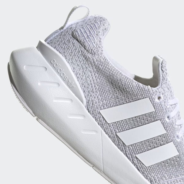 CALZADO DEPORTIVO FEMENINO ADIDAS SWIFT RUN 22