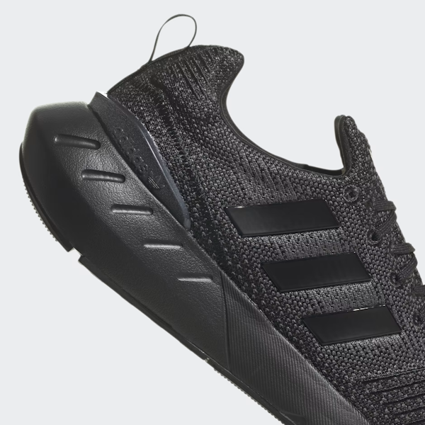 CALZADO DEPORTIVO MASCULINO ADIDAS SWIFT RUN 22