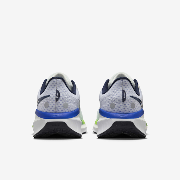 CALZADO DEPORTIVO MASCULINO NIKE VOMERO 17