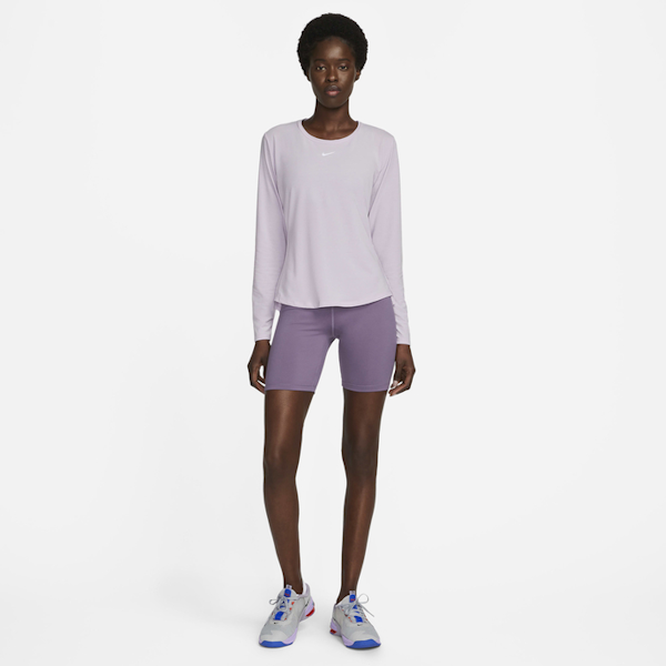 CAMISETA DEPORTIVO FEMENINO NIKE DRI-FIT UV ONE LUXE MANGAS LARGAS