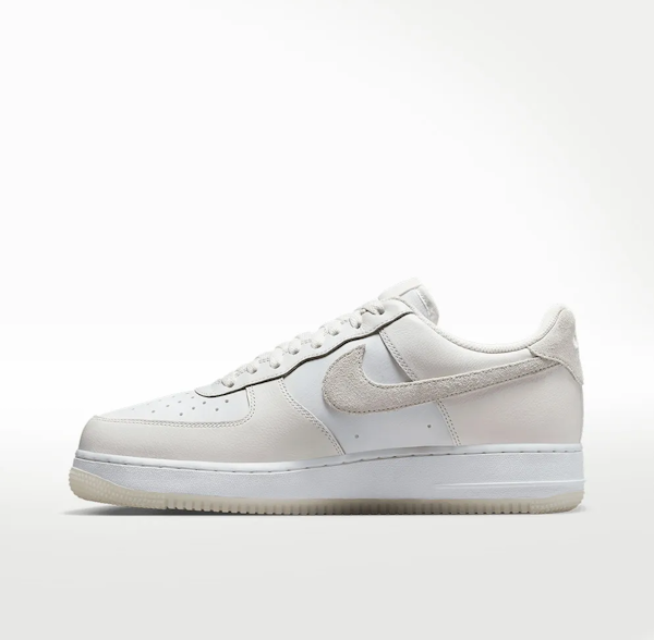 CALZADO CASUAL MASCULINO NIKE AIR FORCE 1 ’07 LV8