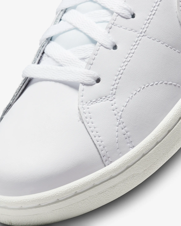 CALZADO DEPORTIVO FEMENINO NIKE COURT ROYALE 2 MID