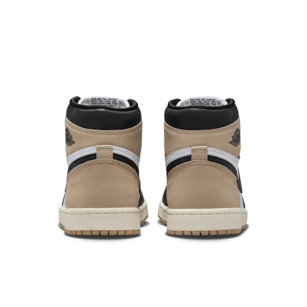 CALZADO CASUAL FEMENINO NIKE AIR JORDAN 1 RETRO HIGH OG