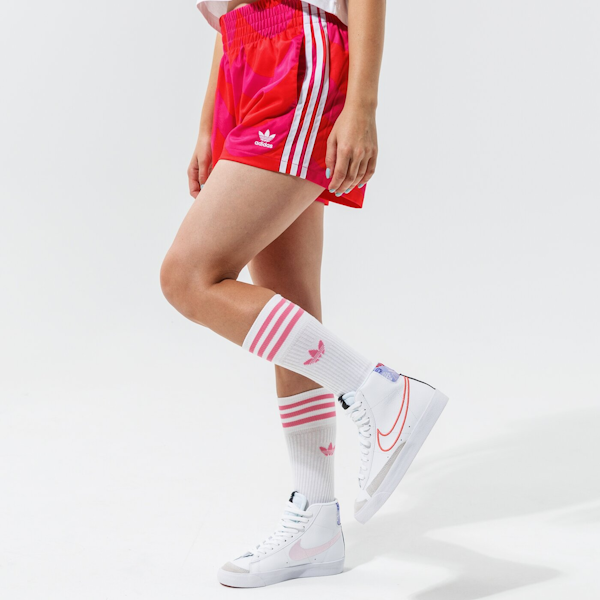 SHORT DEPORTIVO FEMENINO ADIDAS MARIMEKKO MARATHON 20