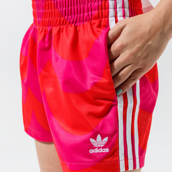 SHORT DEPORTIVO FEMENINO ADIDAS MARIMEKKO MARATHON 20