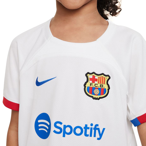 CONJUNTO DEPORTIVO INFANTIL NIKE FC BARCELONA VISITANTE 23/24 3PZS