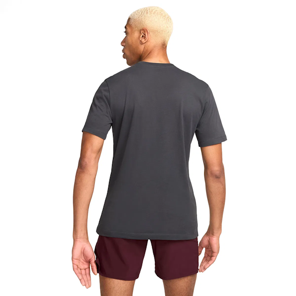 CAMISETA DEPORTIVO MASCULINO NIKE DRI-FIT LYKYK FITNESS MANGAS CORTAS