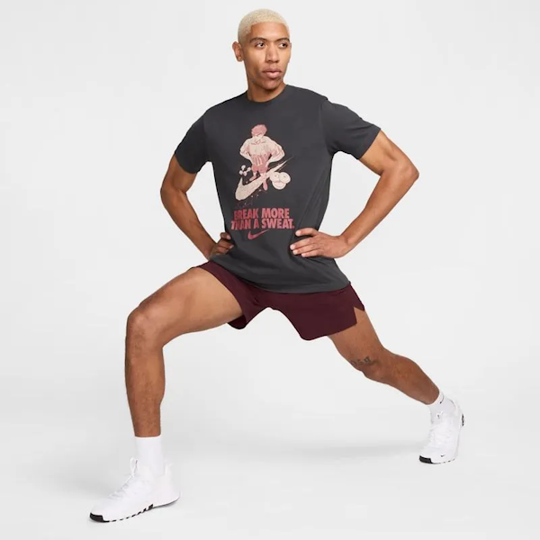 CAMISETA DEPORTIVO MASCULINO NIKE DRI-FIT LYKYK FITNESS MANGAS CORTAS