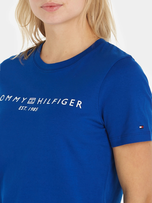 CAMISETA CASUAL FEMENINO TOMMY HILFIGER ESSENTIAL C-NECK CON LOGOTIPO MANGAS CORTAS
