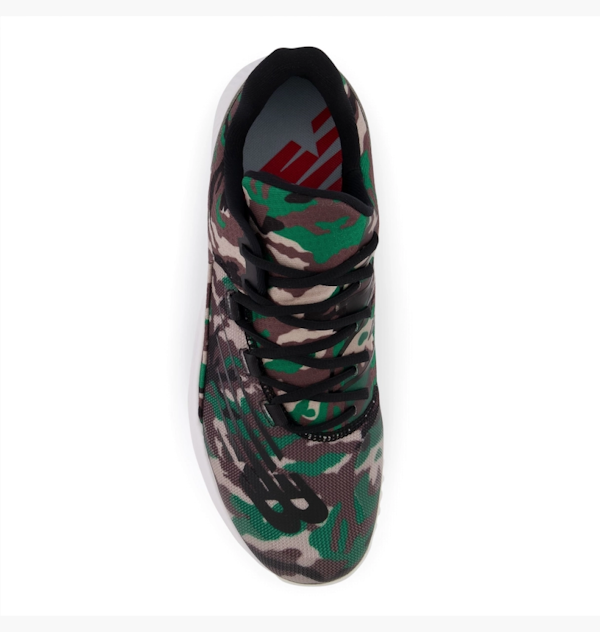 CALZADO DEPORTIVO MASCULINO NEW BALANCE FUELCELL 4040 V6 TURF CAMO