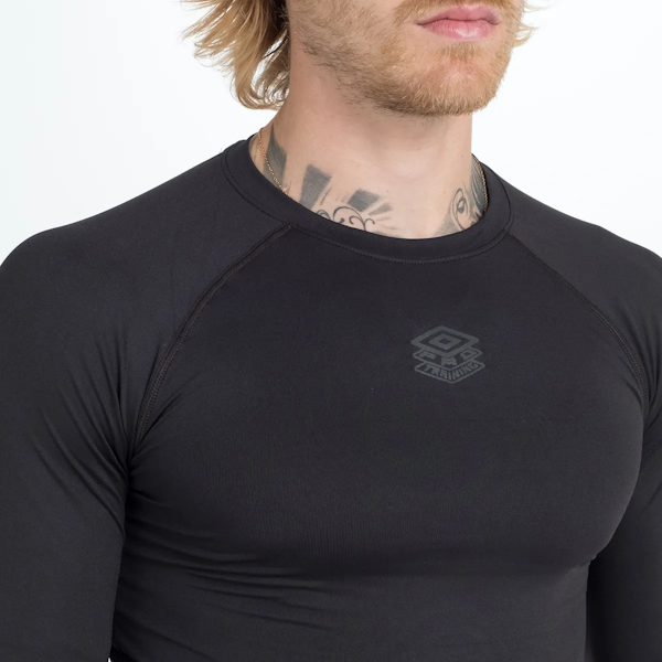 CAMISETA DEPORTIVO MASCULINO UMBRO TÉRMICO LIGERO MANGAS LARGAS