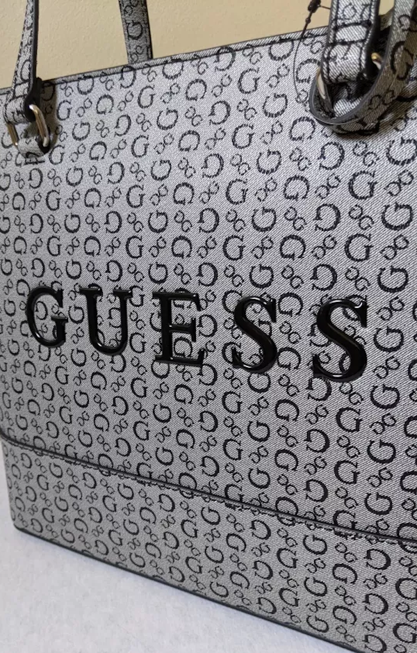 BOLSO FEMENINO GUESS TOTE RODNEY MULTI BLACK