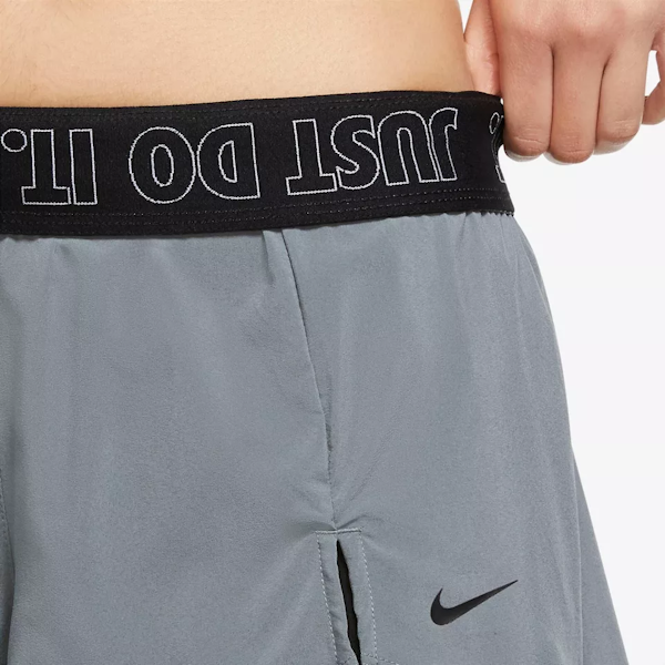 SHORTS DEPORTIVO FEMENINO NIKE FLEX ESSENTIAL 2 EN 1