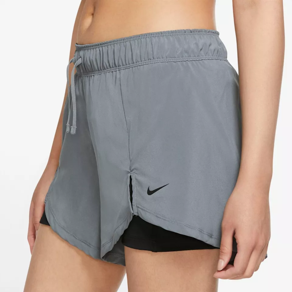 SHORTS DEPORTIVO FEMENINO NIKE FLEX ESSENTIAL 2 EN 1