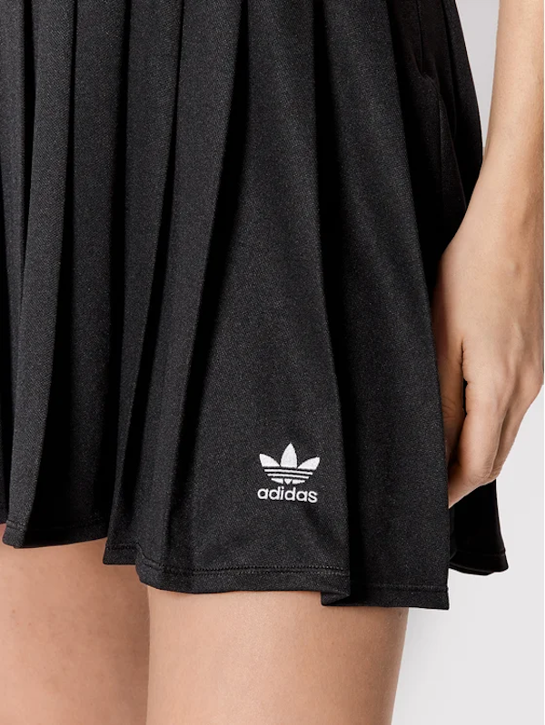 FALDA DEPORTIVO FEMENINO ADIDAS ADICOLOR CLASSICS DE TENIS