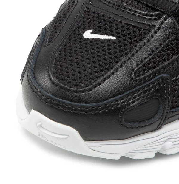 CALZADO DEPORTIVO FEMENINO NIKE P-6000