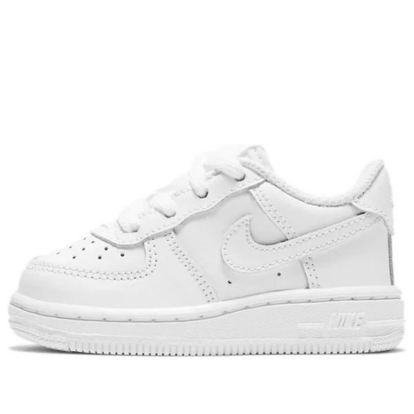 CALZADO INFANTIL NIKE AIR FORCE 1 06 TRIPLE WHITE