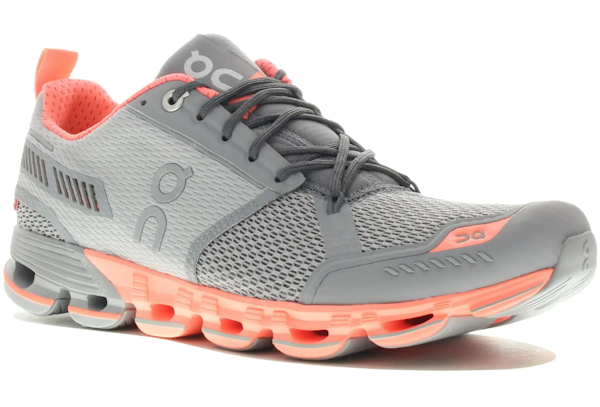 CALZADO DEPORTIVO FEMENINO ON-RUNNING CLOUDFLYER