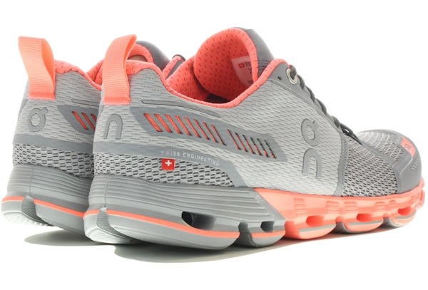 CALZADO DEPORTIVO FEMENINO ON-RUNNING CLOUDFLYER