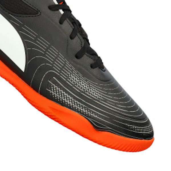 CALZADO DEPORTIVO UNISEX PUMA TRUCO III DE FUTSAL