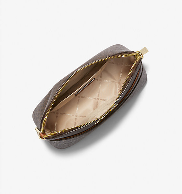 BOLSO BANDOLERA FEMENINO MICHAEL KORS JET SET TRAVEL MEDIANO TIPO CÚPULA CON LOGOTIPO