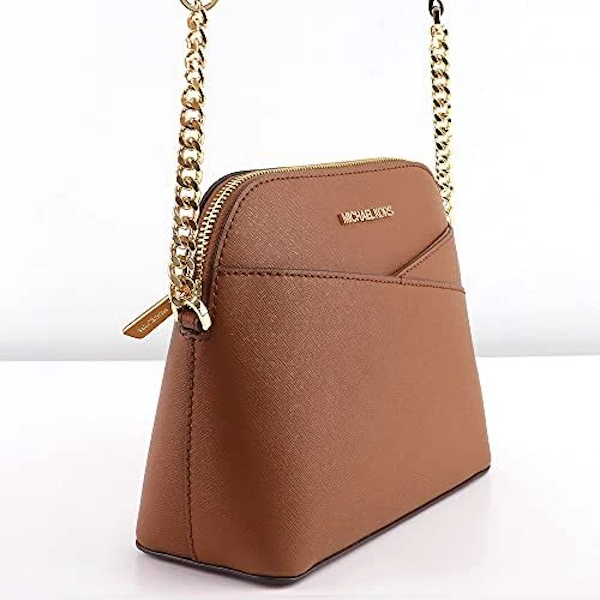 BOLSO BANDOLERA FEMENINO MICHAEL KORS JET SET TRAVEL MEDIANO TIPO CÚPULA CON LOGOTIPO