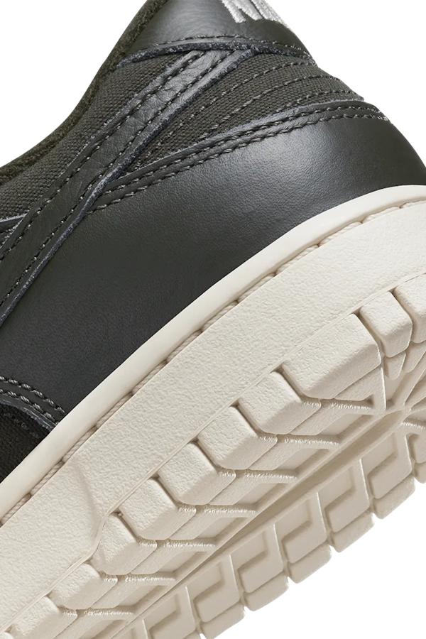 CALZADO CASUAL MASCULINO NIKE DUNK LOW RETRO