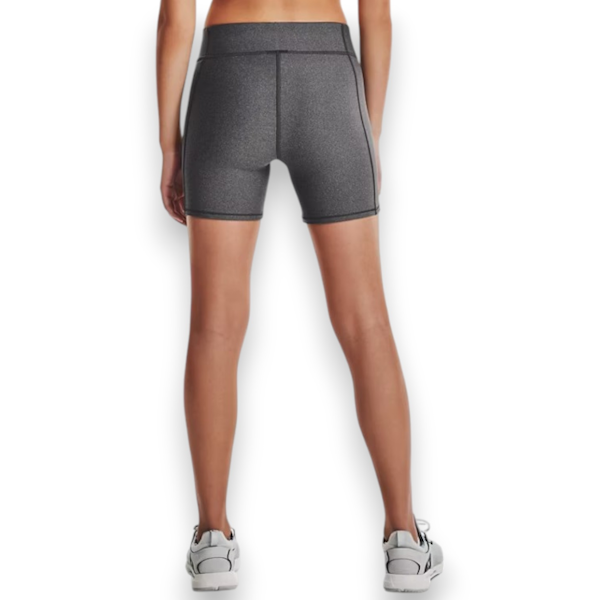 SHORT DEPORTIVO FEMENINO UNDER ARMOUR HEARTGEAR DE TIRO MEDIO