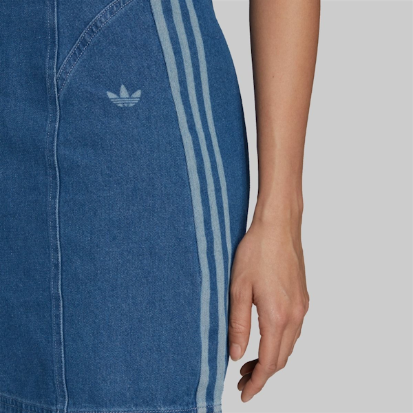 VESTIDO FEMENINO ADIDAS ADICOLOR DENIM DE TIRANTES