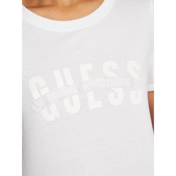 CAMISETA FEMENINO GUESS REGULAR FIT MANGAS CORTAS