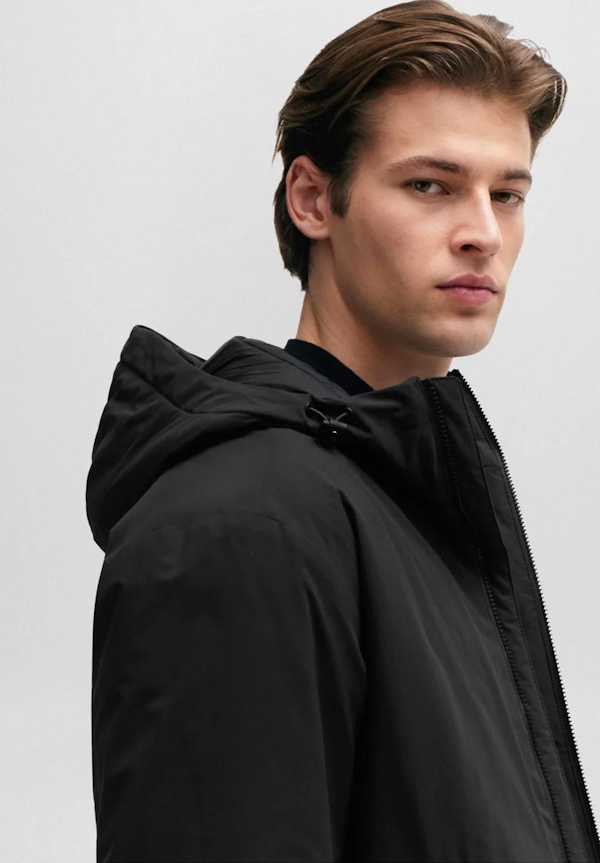 CHAQUETA CASUAL MASCULINO HUGO P-COGLIO CON CAPUCHA WATERPROOF
