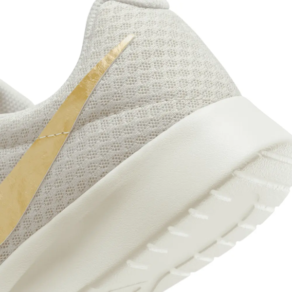 CALZADO DEPORTIVO FEMENINO NIKE TANJUN