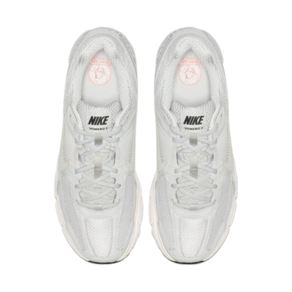 CALZADO DEPORTIVO MASCULINO NIKE ZOOM VOMERO 5