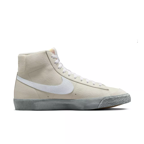 CALZADO CASUAL MASCULINO NIKE BLAZER MID ’77 SE