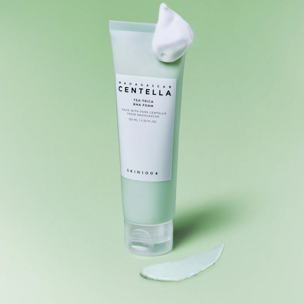 LIMPIADOR FACIAL SKIN1004 MADAGASCAR CENTELLA TEA-TRICA BHA FOAM 125ML