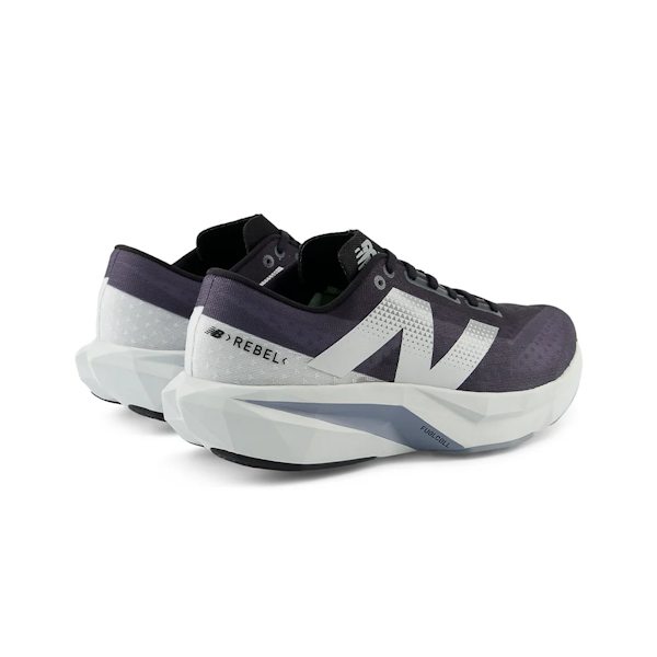 CALZADO DEPORTIVO FEMENINO NEW BALANCE FUELCELL REBEL V4