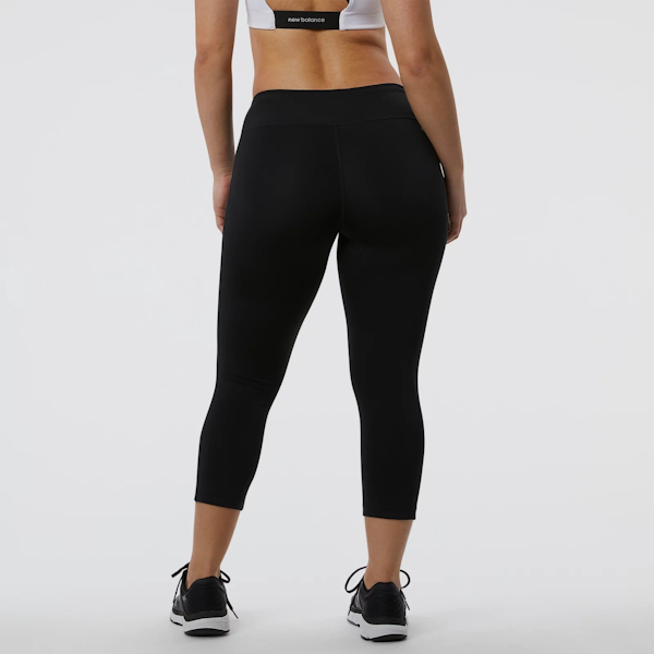 LEGGINGS DEPORTIVO FEMENINO NEW BALANCE ACCELERATE CAPRI