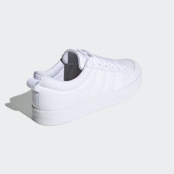 CALZADO DEPORTIVO FEMENINO ADIDAS BRAVADA